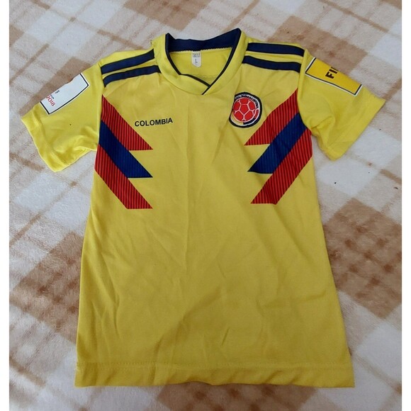 Columbia T Shirts Kids Russia 2018 Fifa World Cup ,10 Inch Of Armp To Armp,... - Picture 3 of 9